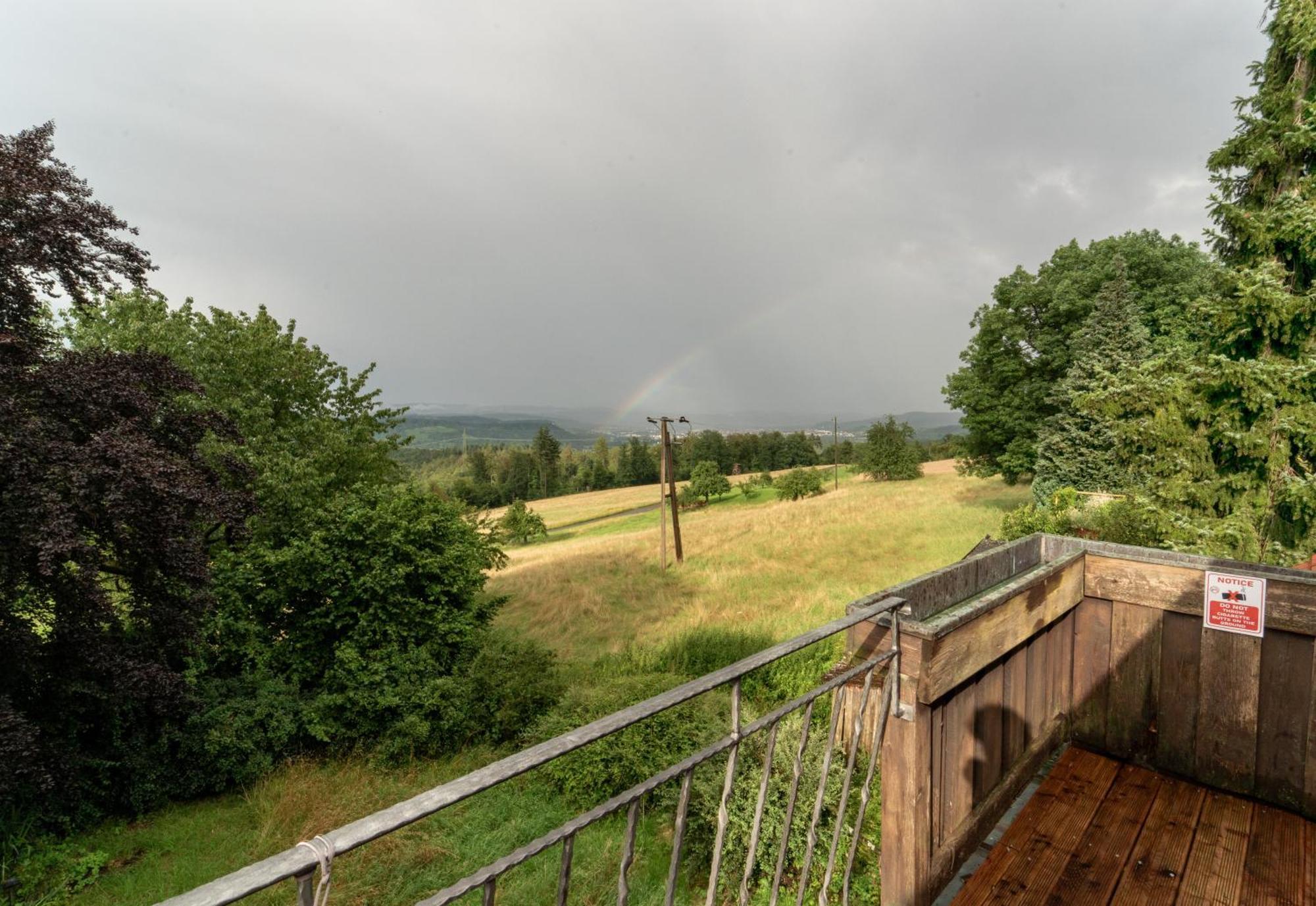 Range - Landhaus Mit Panoramablick - 2 Apartments - Wlan - Tv - Bis Zu 11 Personen Winterbach  Exterior photo